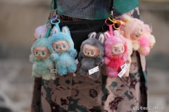 娃衣搭配师程玲对此深有体会